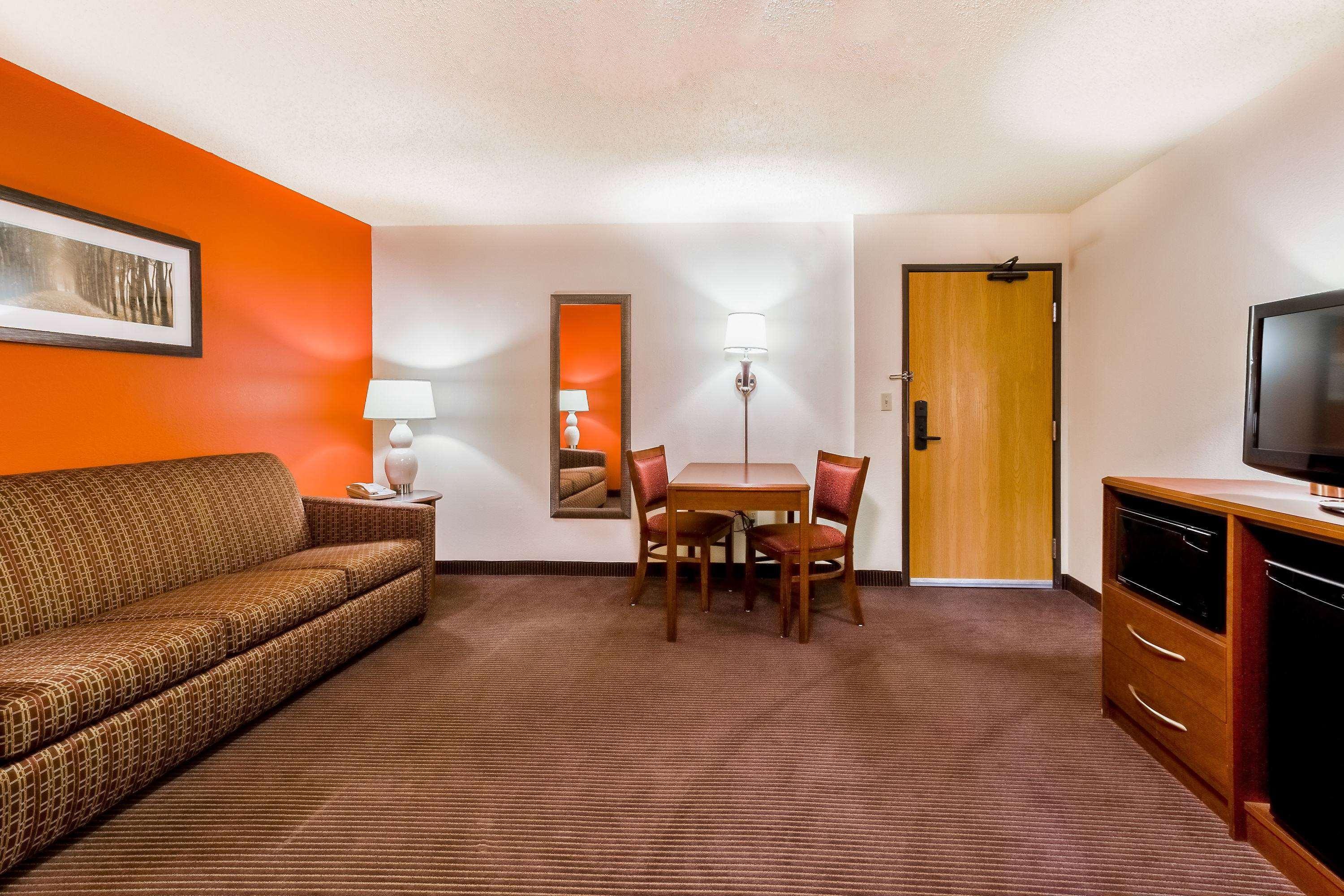 Americinn By Wyndham Chamberlain Conference Center Buitenkant foto